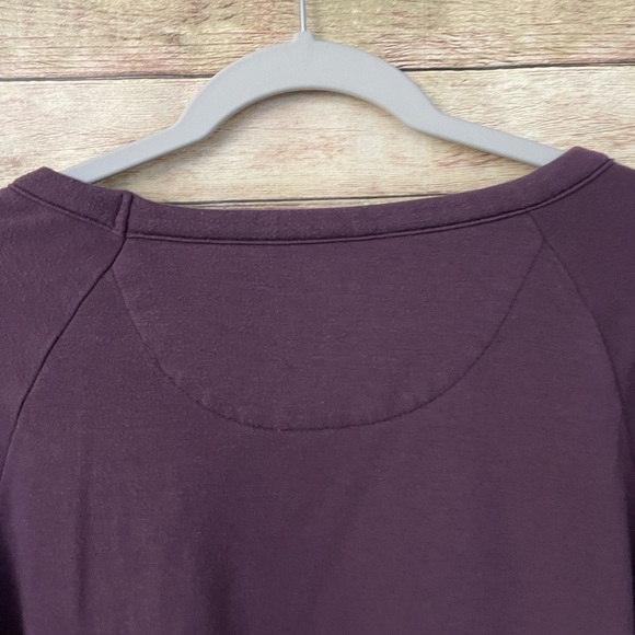 Eddie Bauer Women’s Crew Neck Plum Purple-Sweatshirt Polyester Rayon SOFT Large - Picture 7 of 8